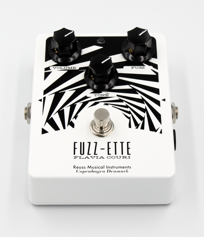 Reuss FUZZ-ETTE Flavia Couri signature pedal