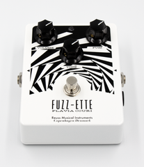 Reuss FUZZ-ETTE Flavia Couri signature pedal